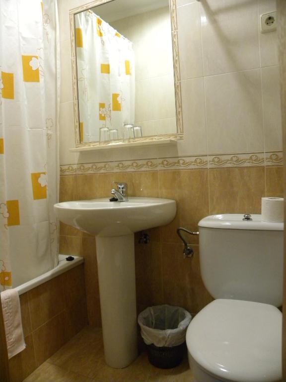 Hostal Biarritz Madrid Oda fotoğraf